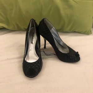 NEVER WORN. Black, DOLLHOUSE, peep toe heels.